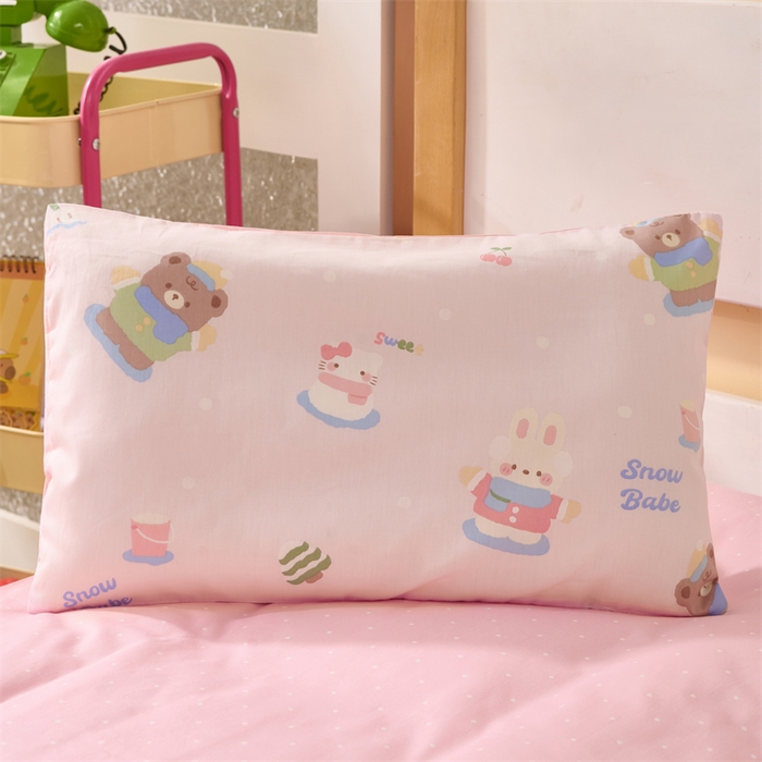 91家纺网 家纺一手货源 找家纺 嗨皮宝贝 2025新款全棉纯棉13372幼儿园三件套多件套 兔兔熊-粉