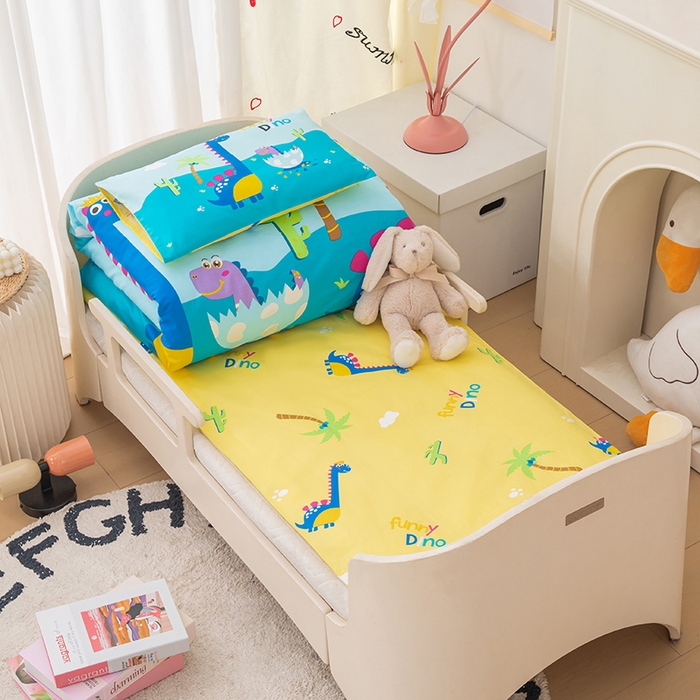 91家纺网 家纺一手货源 找家纺 嗨皮宝贝 2025新款全棉纯棉13372幼儿园三件套多件套 霸王龙