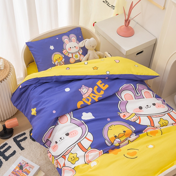 91家纺网 家纺一手货源 找家纺 嗨皮宝贝 2025新款全棉纯棉13372幼儿园三件套多件套 航空兔