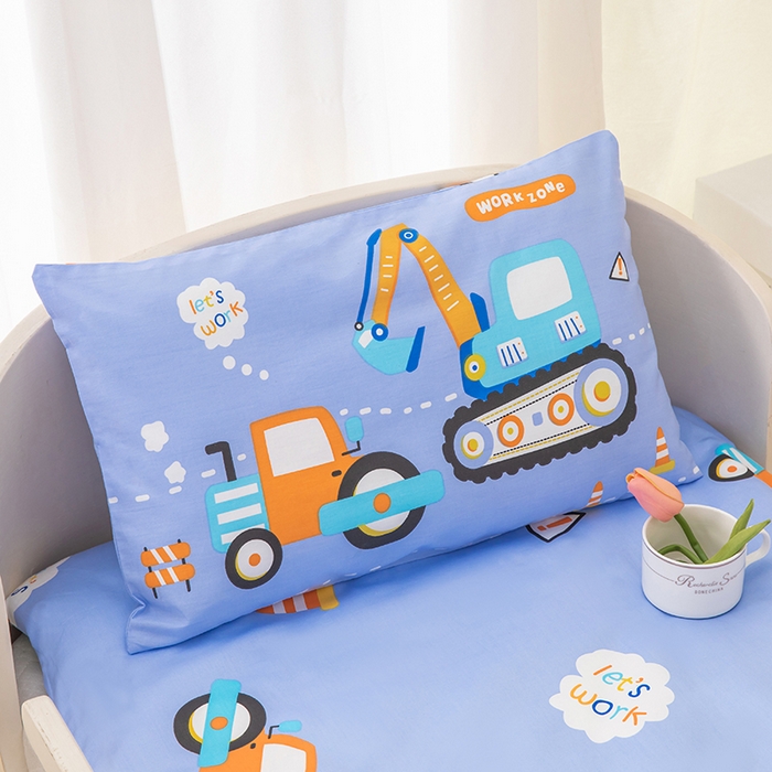 91家纺网 家纺一手货源 找家纺 嗨皮宝贝 2025新款全棉纯棉13372幼儿园三件套多件套 快乐工程车