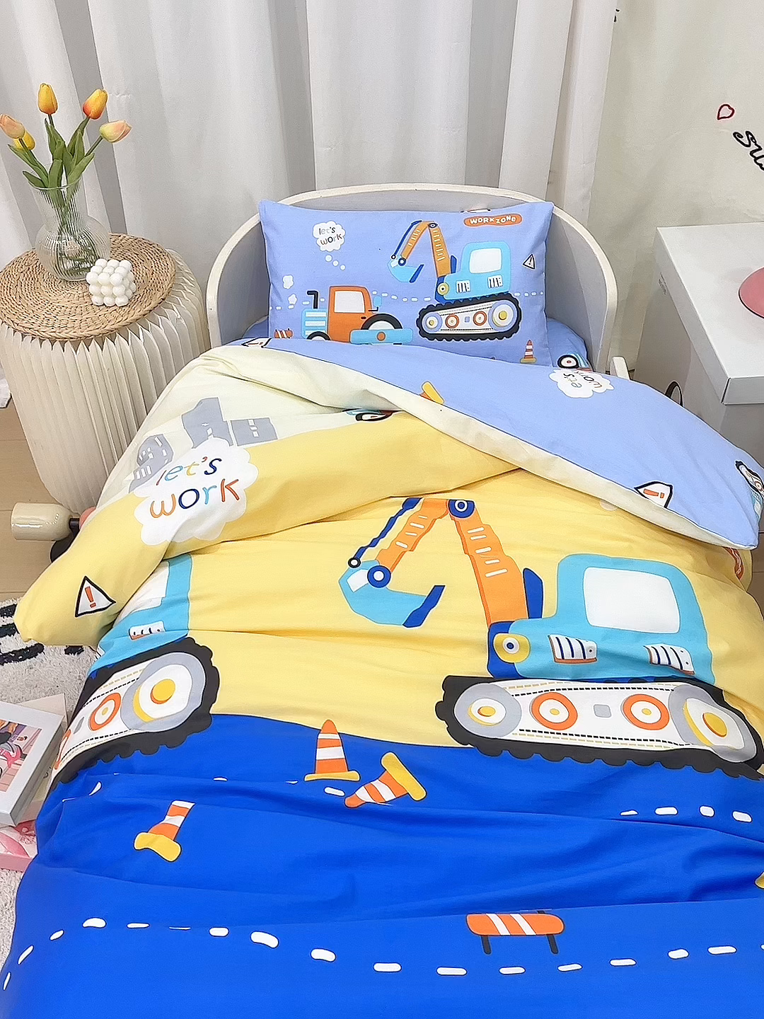 91家纺网 家纺一手货源 找家纺 嗨皮宝贝 2025新款全棉纯棉13372幼儿园三件套多件套 快乐工程车