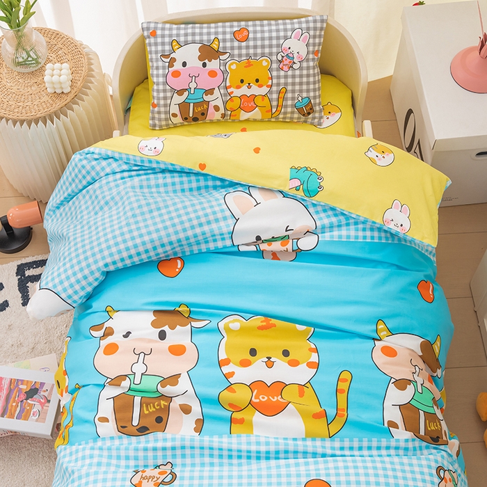 91家纺网 家纺一手货源 找家纺 嗨皮宝贝 2025新款全棉纯棉13372幼儿园三件套多件套 快乐小动物-蓝