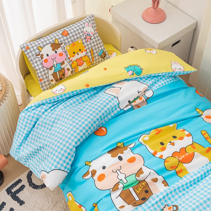 91家纺网 家纺一手货源 找家纺 嗨皮宝贝 2025新款全棉纯棉13372幼儿园三件套多件套 快乐小动物-蓝