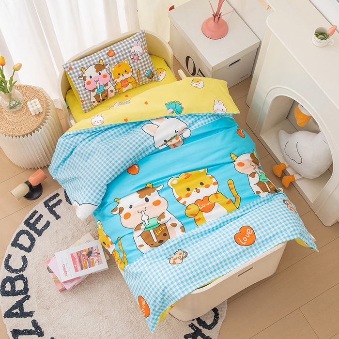 91家纺网 家纺一手货源 找家纺 嗨皮宝贝 2025新款全棉纯棉13372幼儿园三件套多件套 快乐小动物-蓝