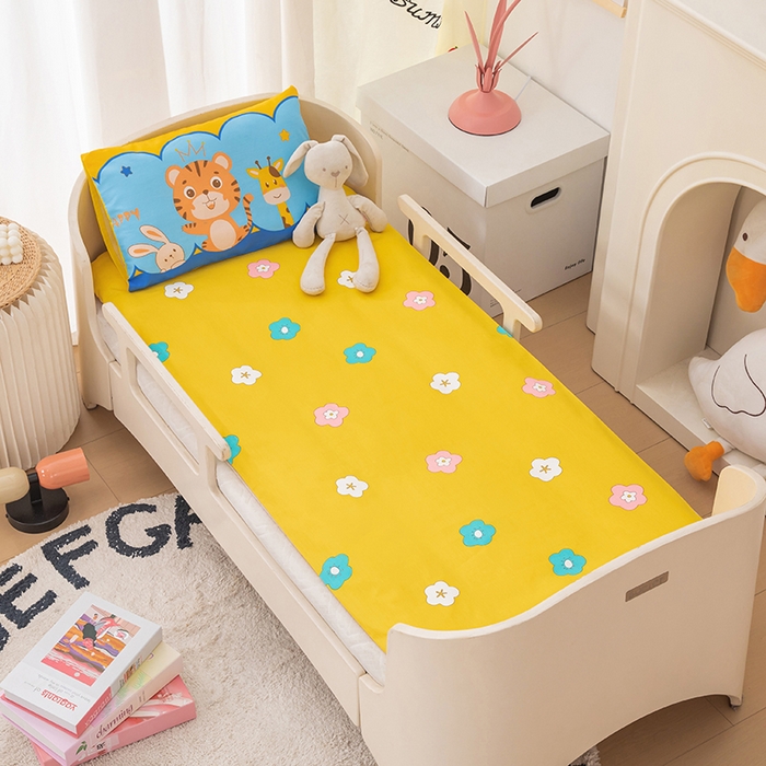 91家纺网 家纺一手货源 找家纺 嗨皮宝贝 2025新款全棉纯棉13372幼儿园三件套多件套 快乐星喵