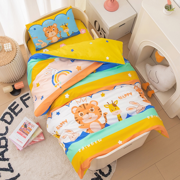 91家纺网 家纺一手货源 找家纺 嗨皮宝贝 2025新款全棉纯棉13372幼儿园三件套多件套 快乐星喵