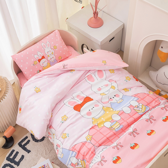 91家纺网 家纺一手货源 找家纺 嗨皮宝贝 2025新款全棉纯棉13372幼儿园三件套多件套 兔宝宝