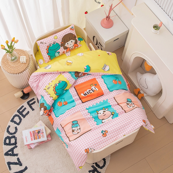 91家纺网 家纺一手货源 找家纺 嗨皮宝贝 2025新款全棉纯棉13372幼儿园三件套多件套 玩乐童年-粉