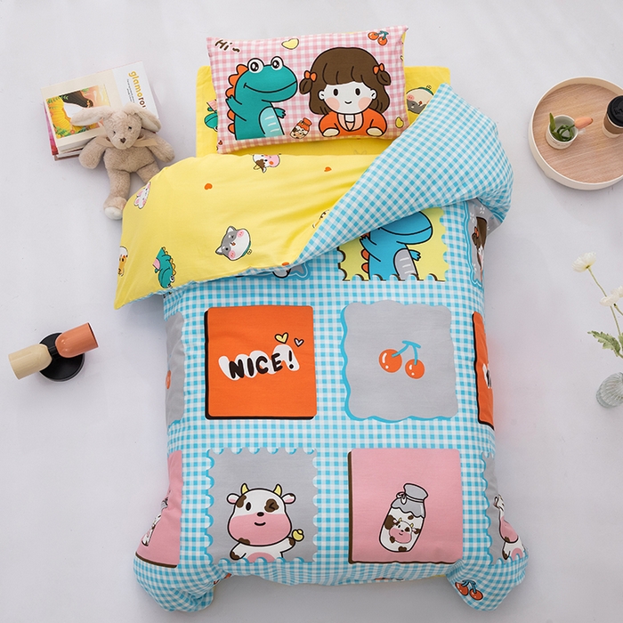 91家纺网 家纺一手货源 找家纺 嗨皮宝贝 2025新款全棉纯棉13372幼儿园三件套多件套 玩乐童年-蓝