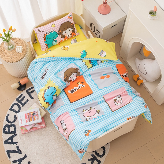 91家纺网 家纺一手货源 找家纺 嗨皮宝贝 2025新款全棉纯棉13372幼儿园三件套多件套 玩乐童年-蓝