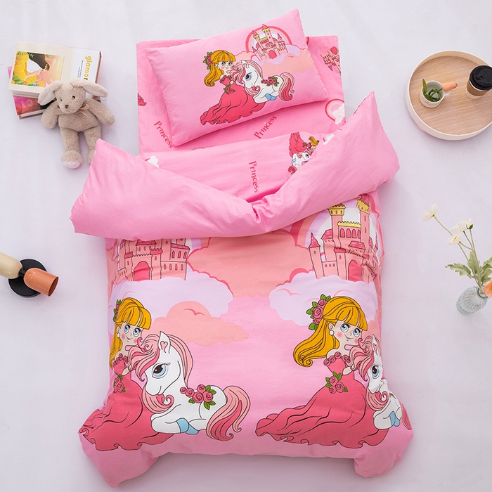 91家纺网 家纺一手货源 找家纺 嗨皮宝贝 2025新款全棉纯棉13372幼儿园三件套多件套 小公主安琪