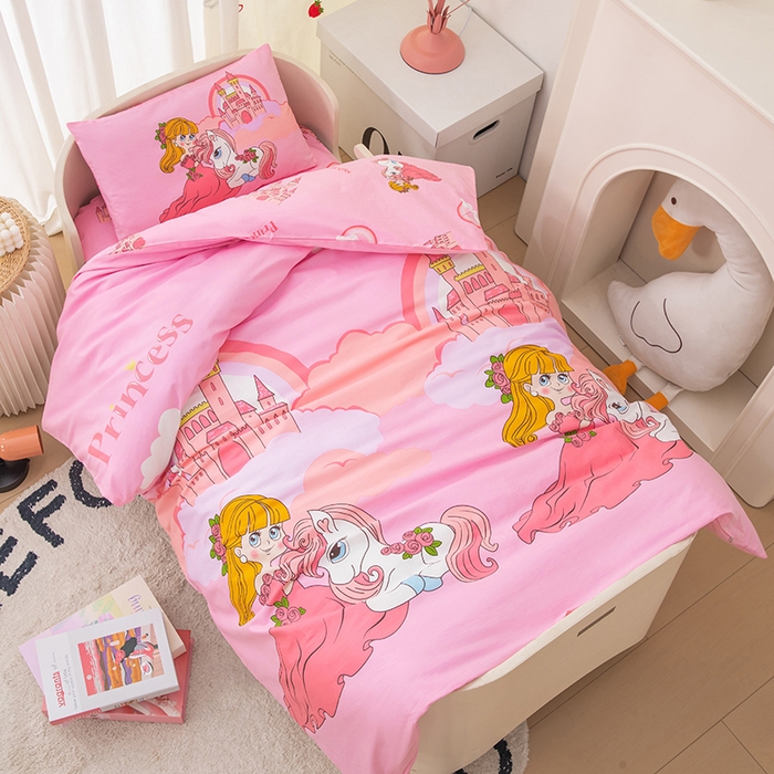 91家纺网 家纺一手货源 找家纺 嗨皮宝贝 2025新款全棉纯棉13372幼儿园三件套多件套 小公主安琪