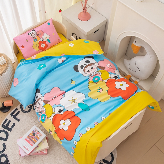 91家纺网 家纺一手货源 找家纺 嗨皮宝贝 2025新款全棉纯棉13372幼儿园三件套多件套 熊猫小希-蓝