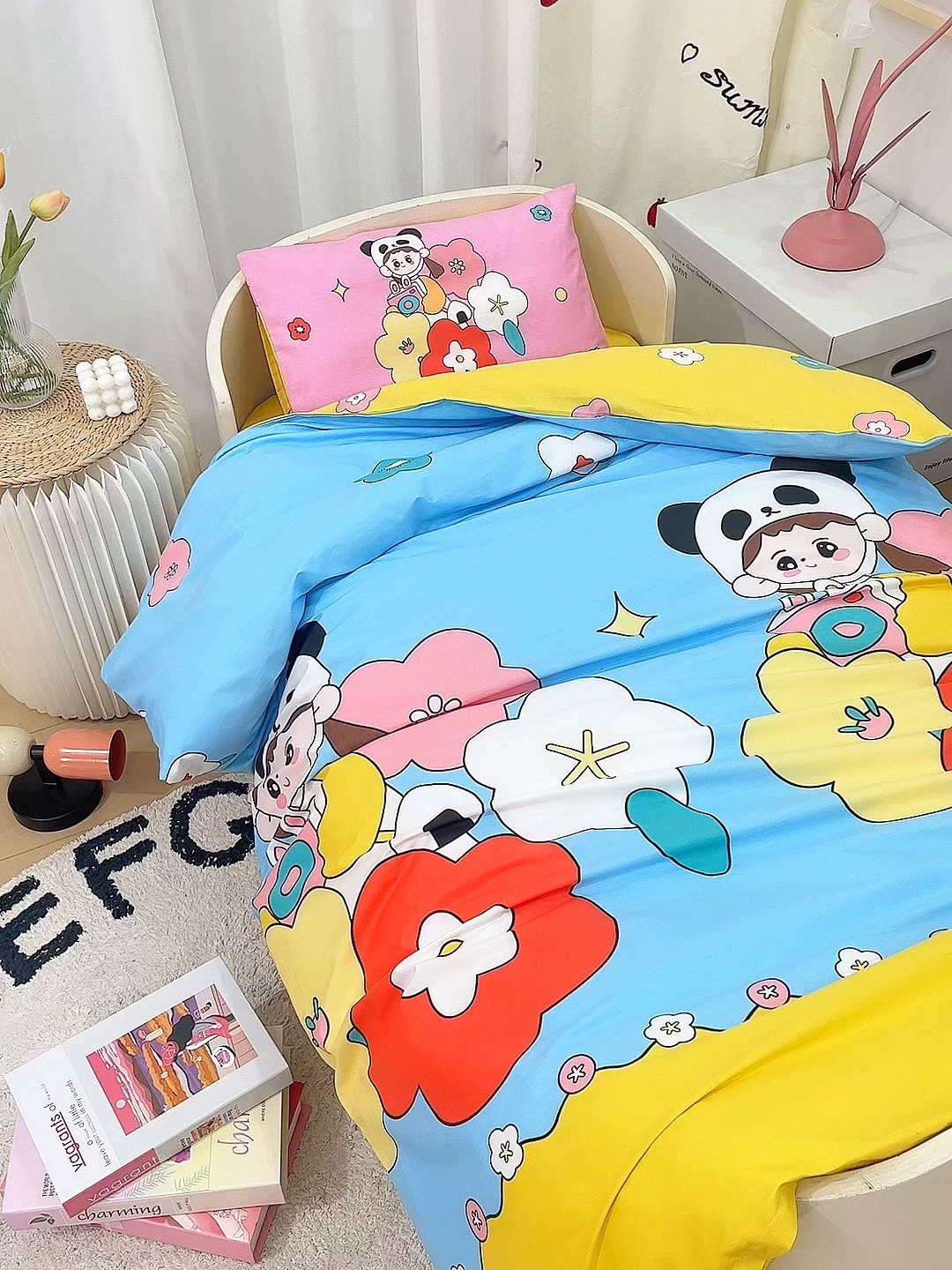 91家纺网 家纺一手货源 找家纺 嗨皮宝贝 2025新款全棉纯棉13372幼儿园三件套多件套 熊猫小希-蓝