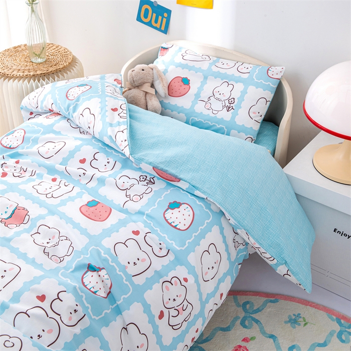 91家纺网 家纺一手货源 找家纺 嗨皮宝贝 2025新款全棉纯棉13372幼儿园三件套多件套 小兔可可-蓝