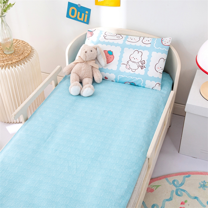 91家纺网 家纺一手货源 找家纺 嗨皮宝贝 2025新款全棉纯棉13372幼儿园三件套多件套 小兔可可-蓝