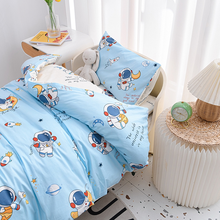 91家纺网 家纺一手货源 找家纺 嗨皮宝贝 2025新款全棉纯棉13372幼儿园三件套多件套 宇航漫步