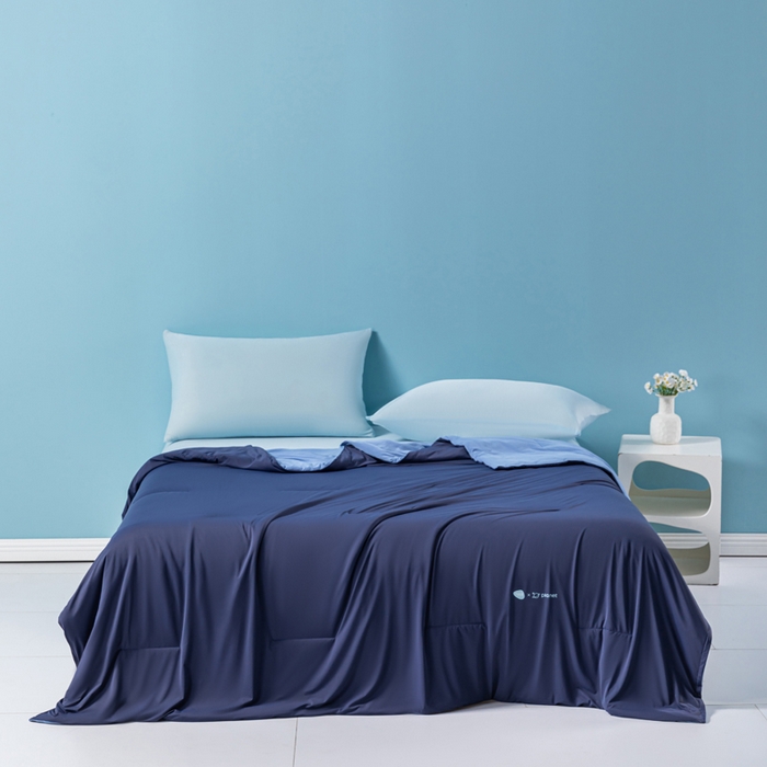 91家纺网 家纺一手货源 找家纺 巴宝路 2025新款深睡控温被·夏季pro 2.0夏被被子被芯 深睡蓝1代