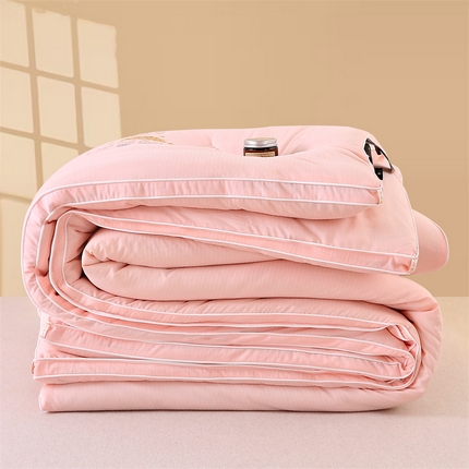 91家纺网 家纺一手货源 找家纺 （总）帕芬鸟家纺 2025新款小竺棉提花大豆被