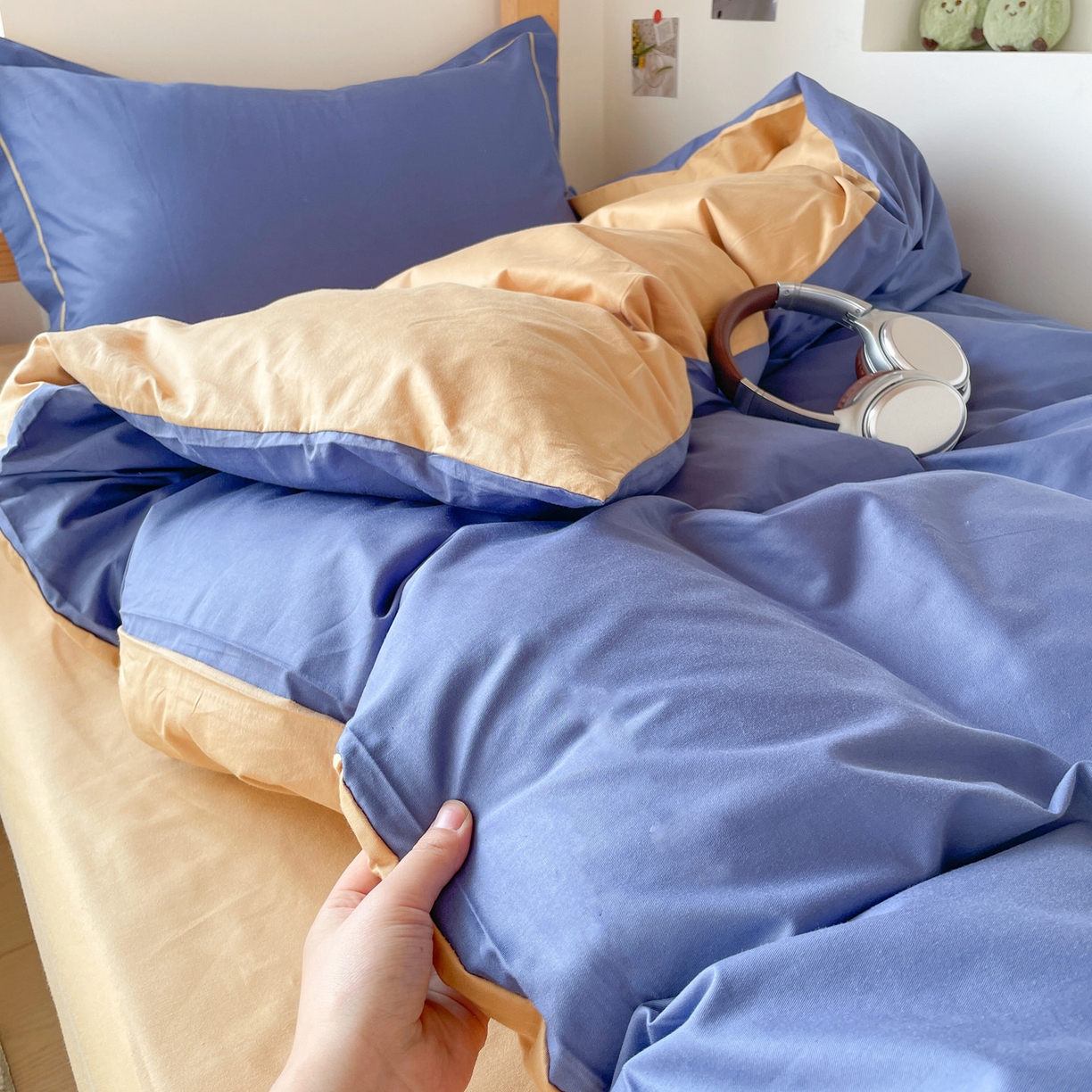 91家纺网 家纺一手货源 找家纺 恩泽家纺 2025新款全棉双拼学生宿舍三件套 藏青+卡其