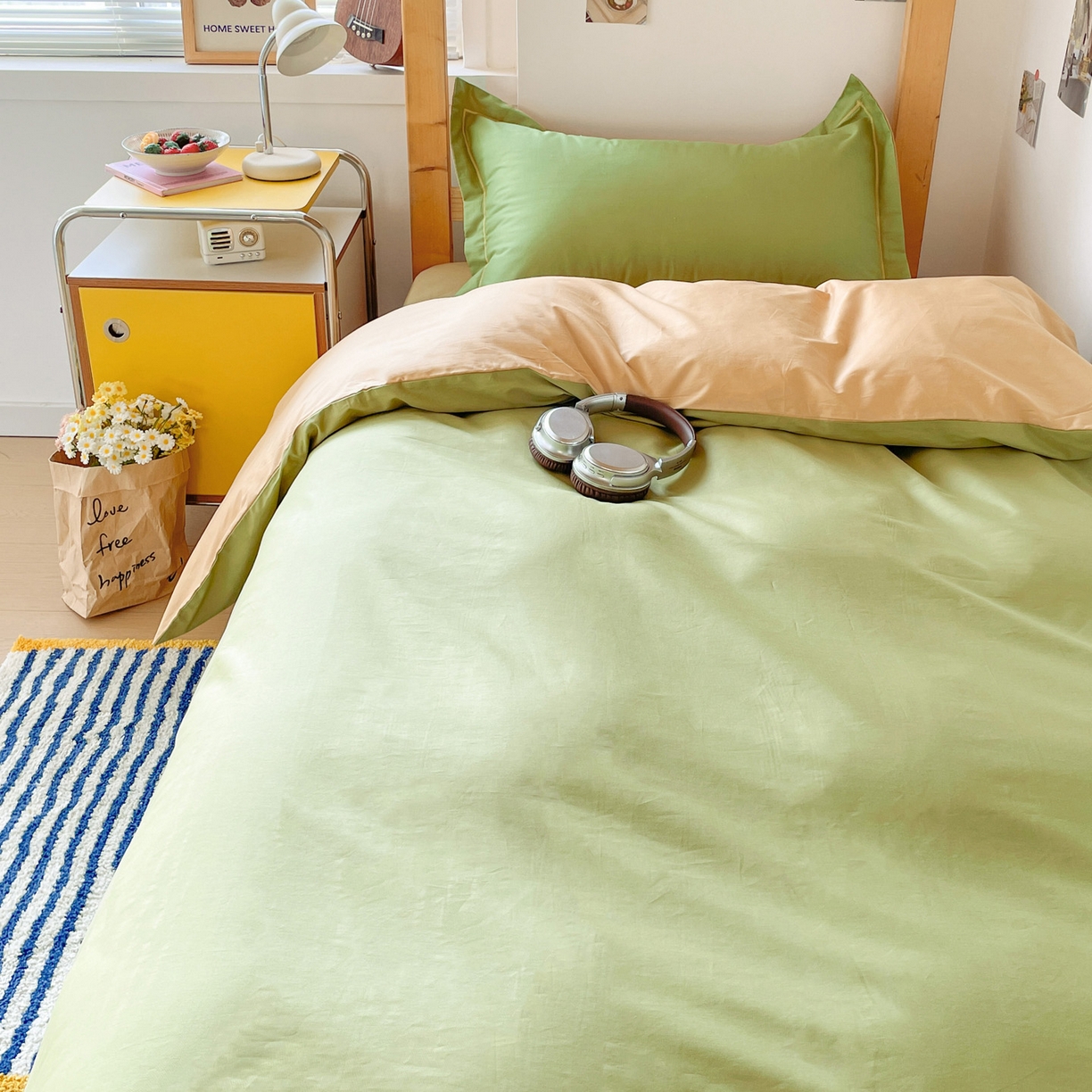 91家纺网 家纺一手货源 找家纺 恩泽家纺 2025新款全棉双拼学生宿舍三件套 果绿+卡其