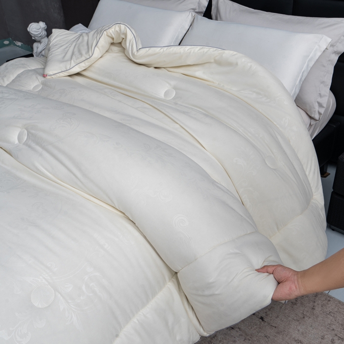 91家纺网 家纺一手货源 找家纺 凌云家纺 2025新款亲肤棉提花大豆被春秋被加厚冬被学生被子被芯夏被  米黄