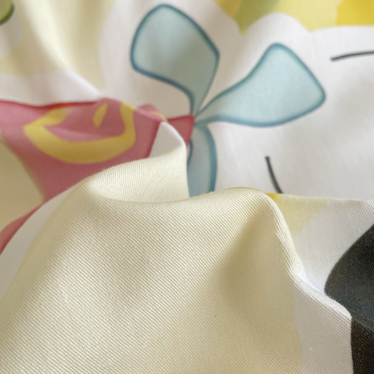 91家纺网 家纺一手货源 找家纺 浩诚 2025新款全棉纯棉大版卡通四件套 蛋仔派对