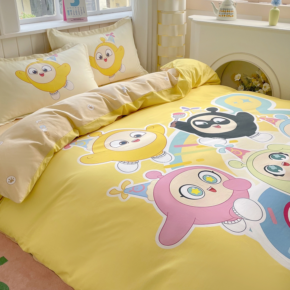 91家纺网 家纺一手货源 找家纺 浩诚 2025新款全棉纯棉大版卡通四件套 蛋仔派对