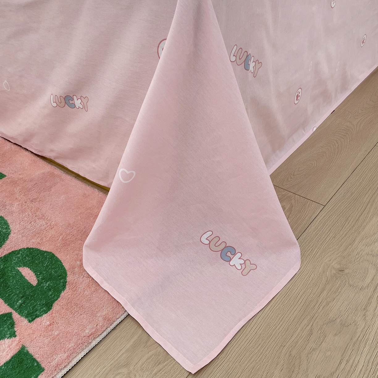 91家纺网 家纺一手货源 找家纺 浩诚 2025新款全棉纯棉大版卡通四件套 飞天女警