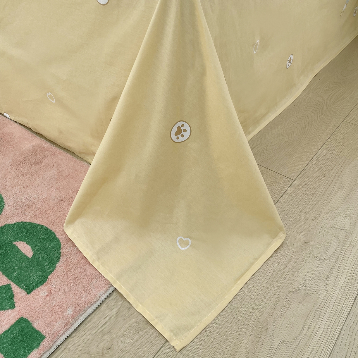 91家纺网 家纺一手货源 找家纺 浩诚 2025新款全棉纯棉大版卡通四件套 欢乐蛋仔