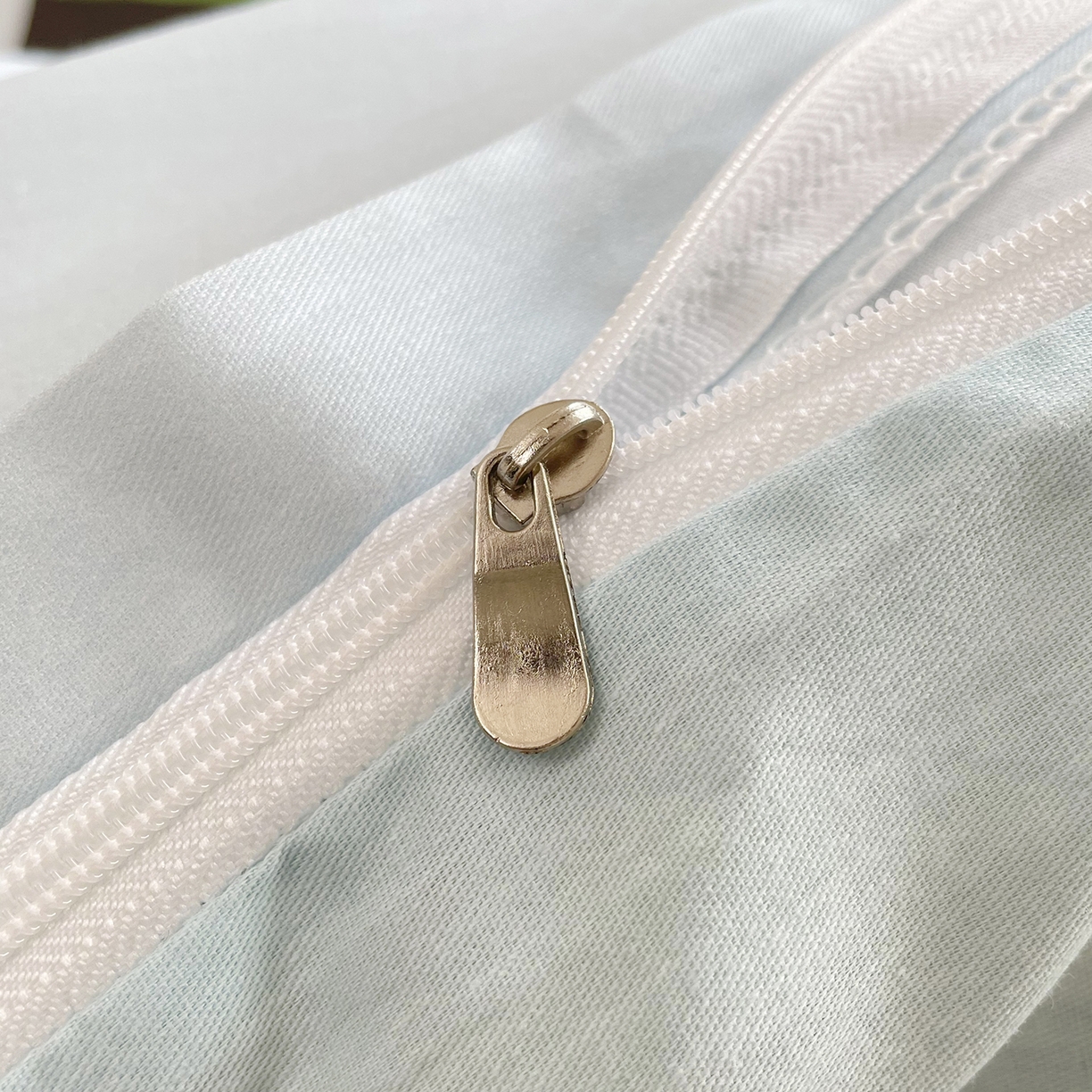 91家纺网 家纺一手货源 找家纺 浩诚 2025新款全棉纯棉大版卡通四件套 欢乐女侠