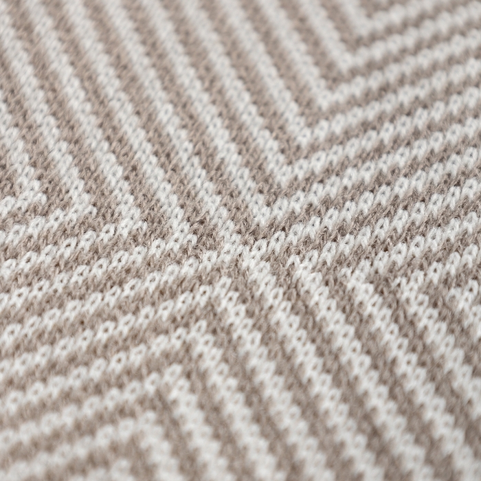 91家纺网 家纺一手货源 找家纺 （总）肖恩毯业 2025新款轻奢晴纶针织毯人字纹回字纹休闲时尚盖毯航空毯毯子毛毯