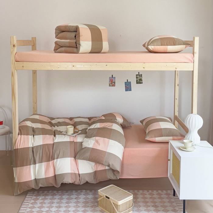 玖弘家居 2025新款全棉纯棉色织水洗棉学生宿舍三件套四件套上下铺三件套 粉大格