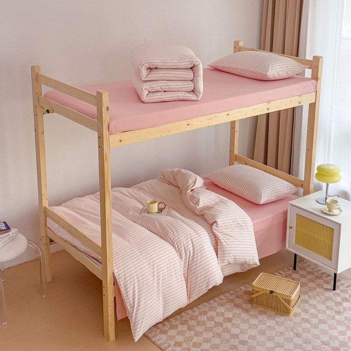 91家纺网 家纺一手货源 找家纺 玖弘家居 2025新款全棉纯棉色织水洗棉学生宿舍三件套四件套上下铺三件套 果粉条