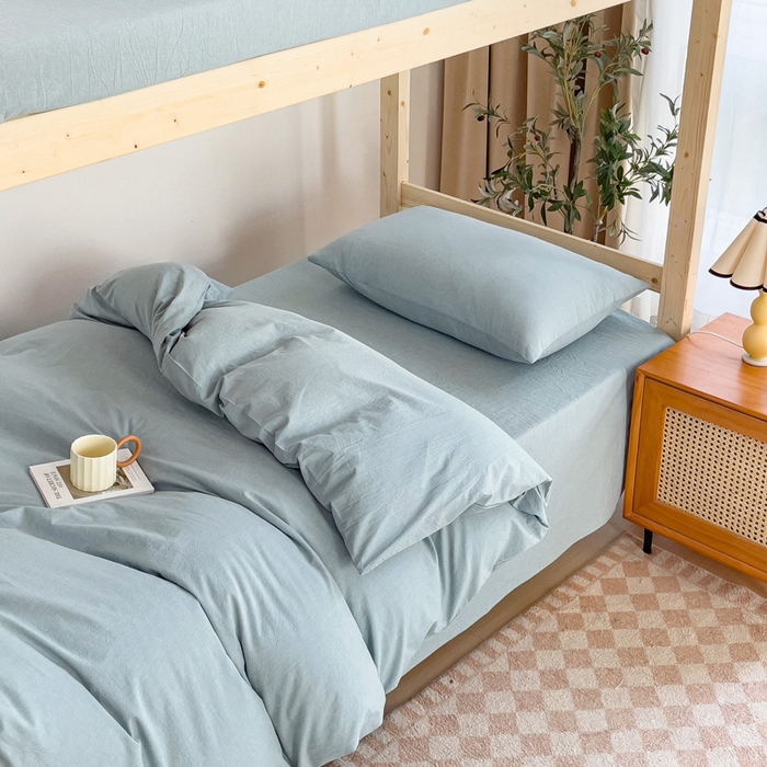 91家纺网 家纺一手货源 找家纺 玖弘家居 2025新款全棉纯棉色织水洗棉学生宿舍三件套四件套上下铺三件套 浅蓝