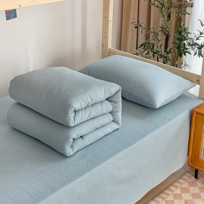 91家纺网 家纺一手货源 找家纺 玖弘家居 2025新款全棉纯棉色织水洗棉学生宿舍三件套四件套上下铺三件套 浅蓝