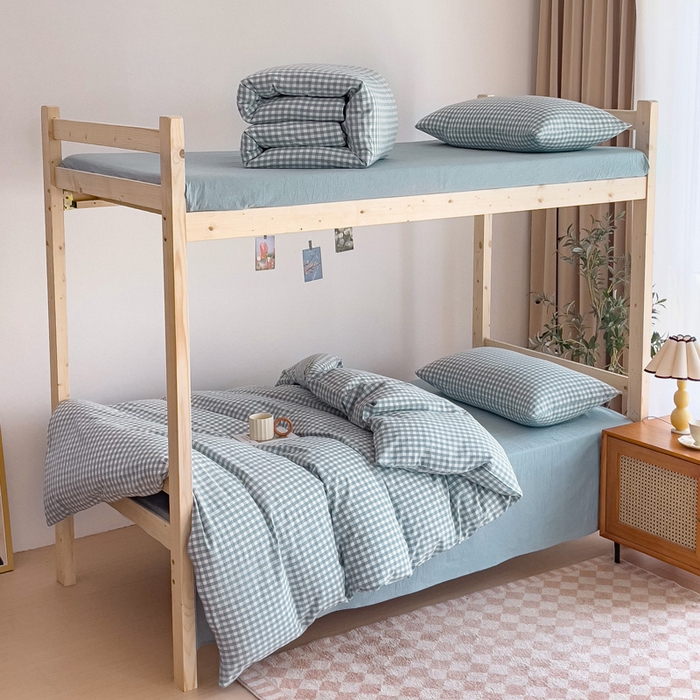 91家纺网 家纺一手货源 找家纺 玖弘家居 2025新款全棉纯棉色织水洗棉学生宿舍三件套四件套上下铺三件套 浅蓝小格