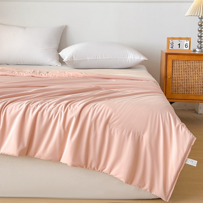 91家纺网 家纺一手货源 找家纺 龙图家纺 2025春夏新款星球深睡眠夏凉被空调被单夏被被子被芯 橘雾粉