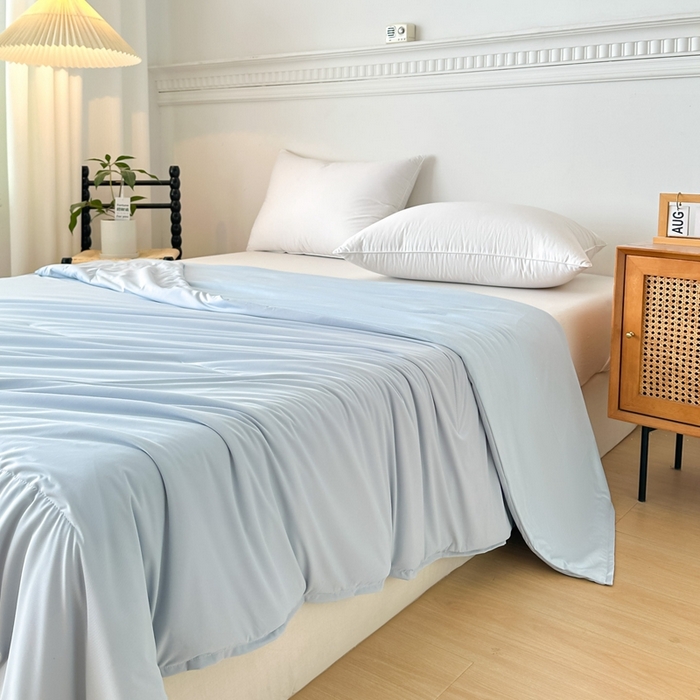 91家纺网 家纺一手货源 找家纺 龙图家纺 2025春夏新款星球深睡眠夏凉被空调被单夏被被子被芯 青空灰