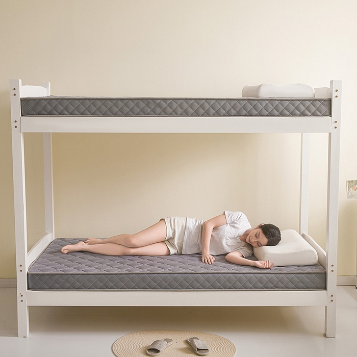 91家纺网 家纺一手货源 找家纺 亿丁点床垫 2025春夏新款牛奶丝记忆棉格子床垫 牛奶丝记忆海绵大小格子 灰