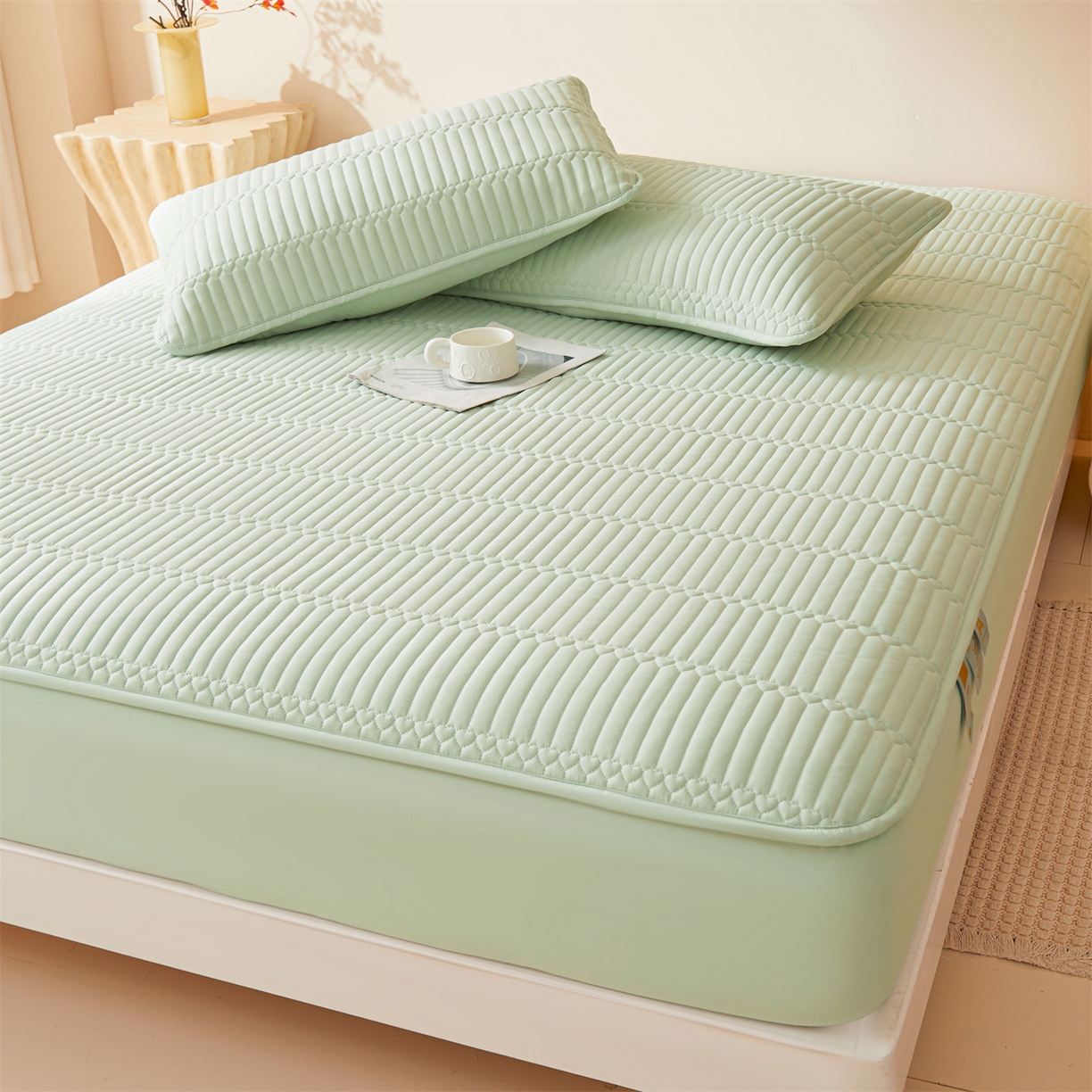 91家纺网 家纺一手货源 找家纺 雯豆家纺 2025新款简爱A类夹棉防水床笠三件套水洗棉磨毛床单保护套 简爱-清雅绿