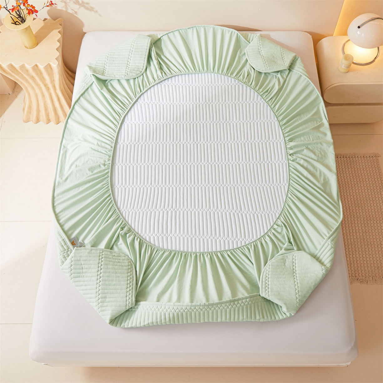 91家纺网 家纺一手货源 找家纺 雯豆家纺 2025新款简爱A类夹棉防水床笠三件套水洗棉磨毛床单保护套 简爱-清雅绿