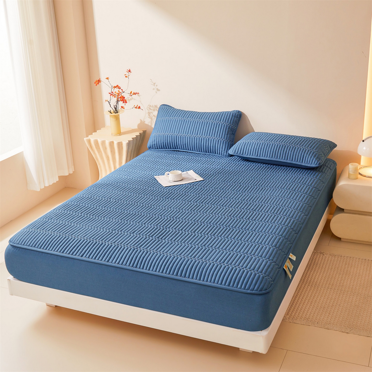 91家纺网 家纺一手货源 找家纺 雯豆家纺 2025新款简爱A类夹棉防水床笠三件套水洗棉磨毛床单保护套 简爱-黛蓝