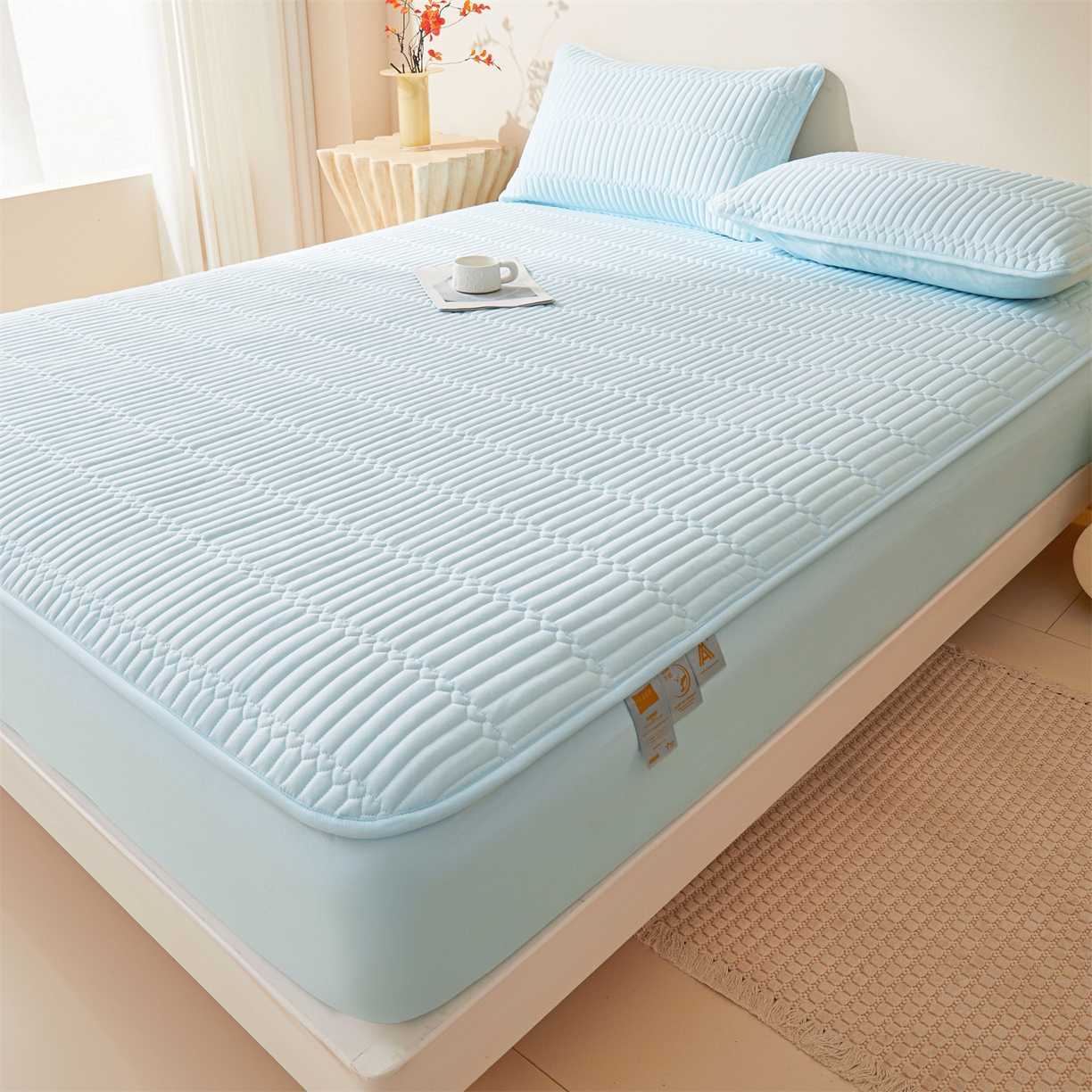 91家纺网 家纺一手货源 找家纺 雯豆家纺 2025新款简爱A类夹棉防水床笠三件套水洗棉磨毛床单保护套 简爱-淡水蓝