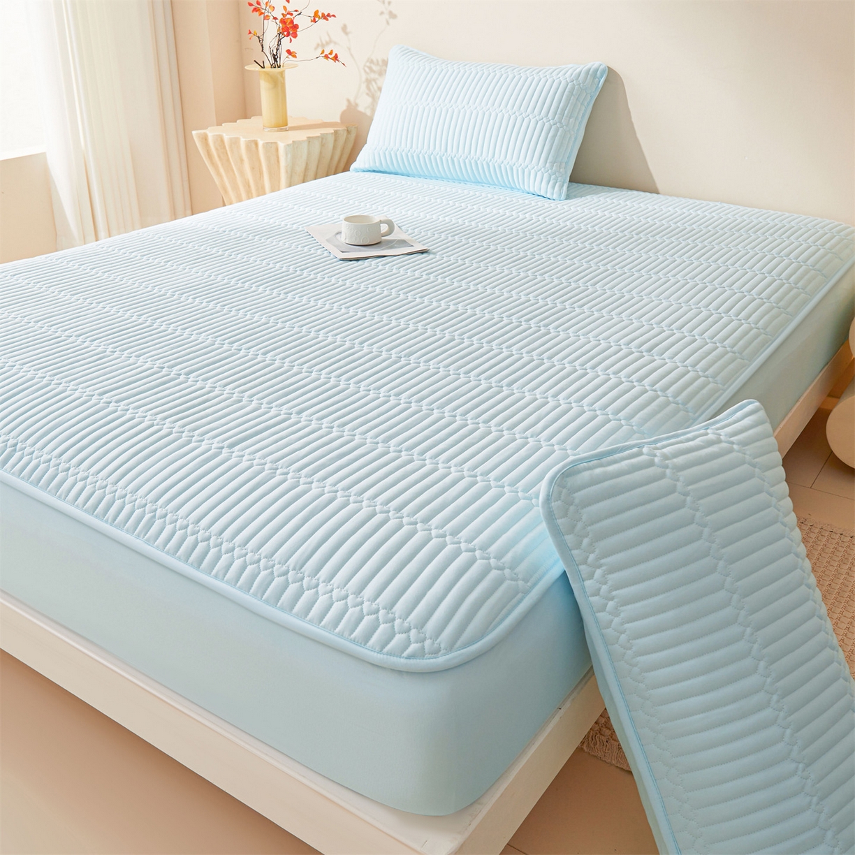 91家纺网 家纺一手货源 找家纺 雯豆家纺 2025新款简爱A类夹棉防水床笠三件套水洗棉磨毛床单保护套 简爱-淡水蓝