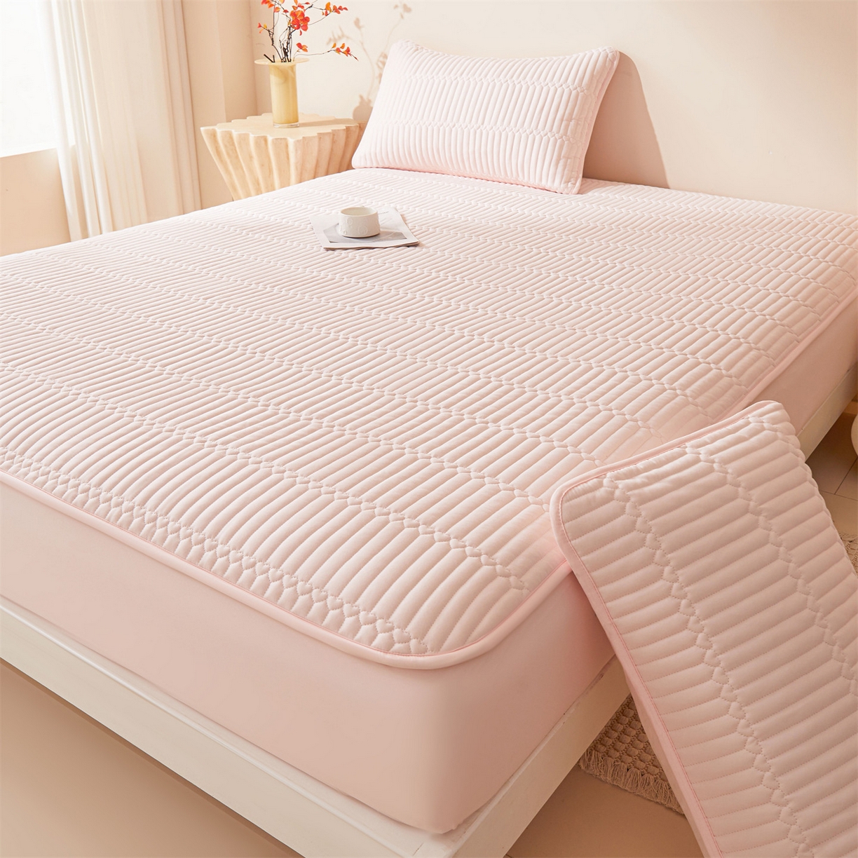 91家纺网 家纺一手货源 找家纺 雯豆家纺 2025新款简爱A类夹棉床笠三件套水洗棉磨毛床单保护套 简爱-密合粉