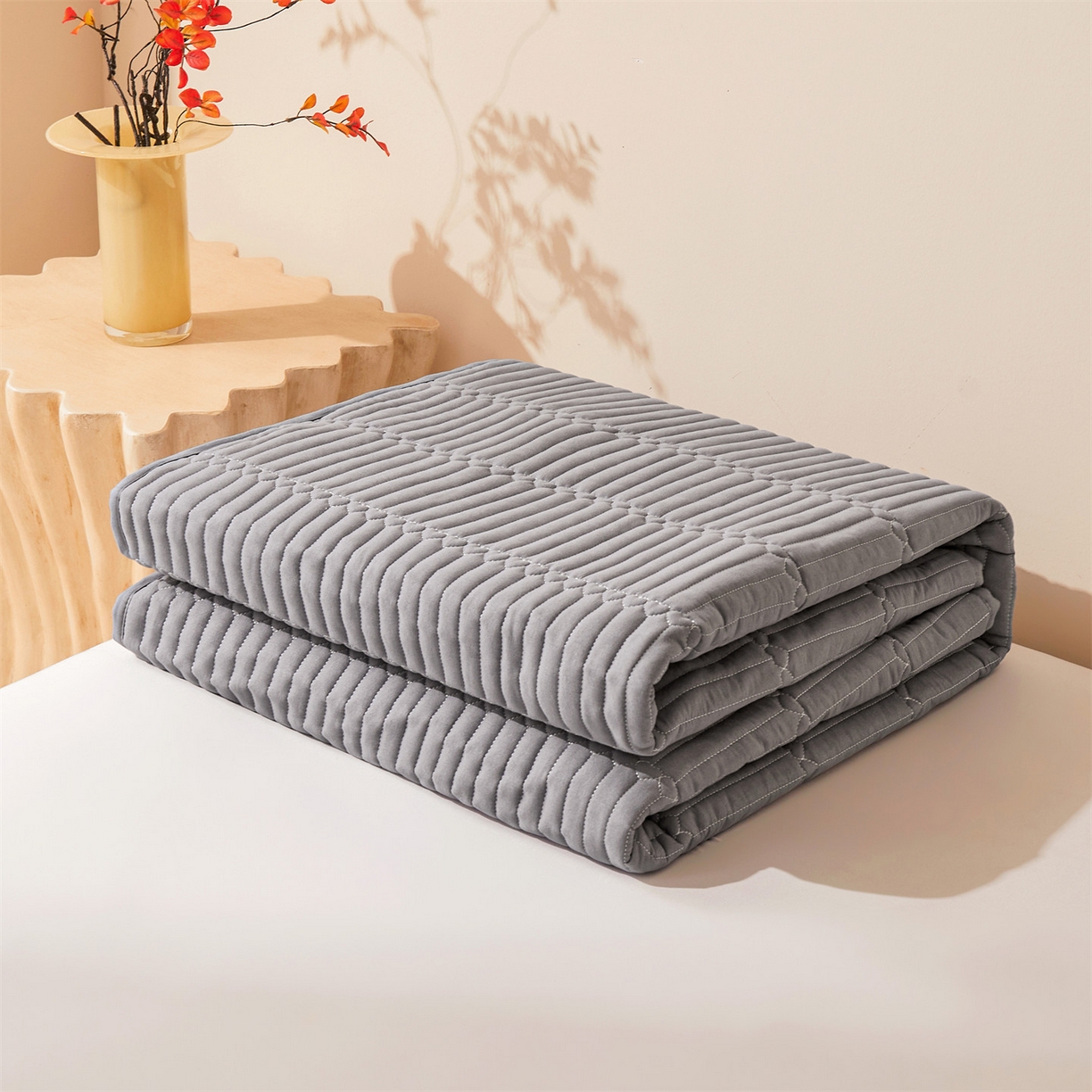 91家纺网 家纺一手货源 找家纺 雯豆家纺 2025新款简爱A类夹棉床笠三件套水洗棉磨毛床单保护套 简爱-深空灰