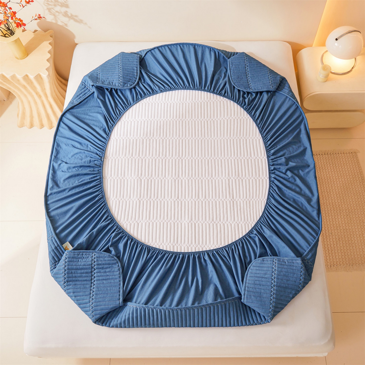 91家纺网 家纺一手货源 找家纺 雯豆家纺 2025新款简爱A类夹棉床笠三件套水洗棉磨毛床单保护套 简爱-黛蓝