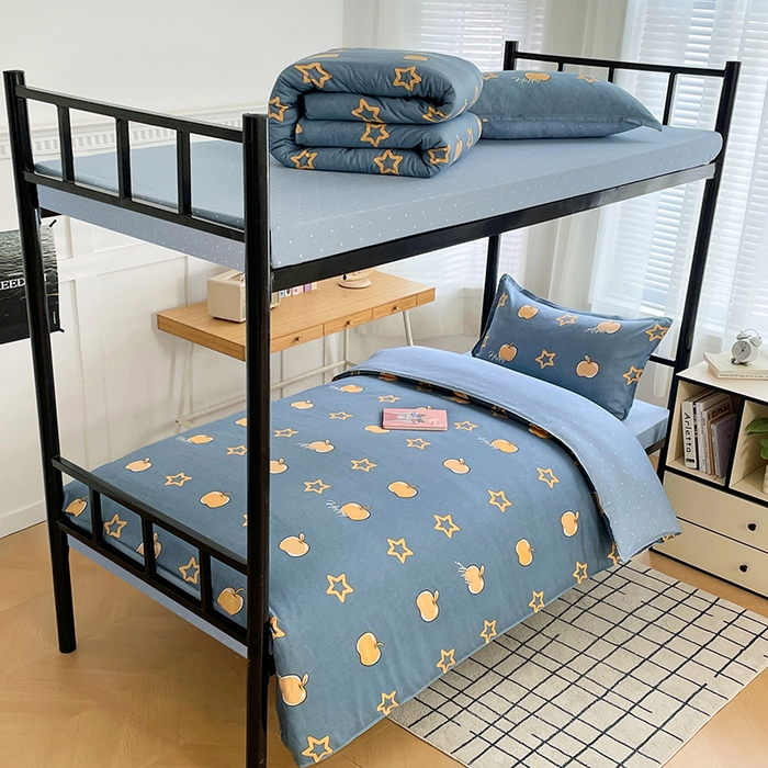 91家纺网 家纺一手货源 找家纺 锦润 2025新款印花12868全棉学生宿舍三件套纯棉六件套星光苹果-蓝