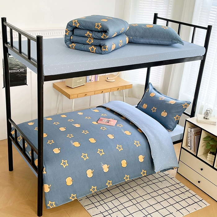 91家纺网 家纺一手货源 找家纺 锦润 2025新款印花12868全棉学生宿舍三件套纯棉六件套星光苹果-蓝